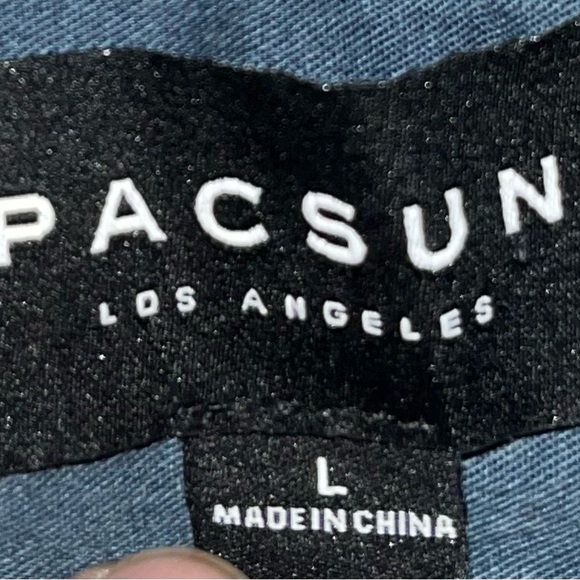 Long Sleeve Color Block Button Up Shirt - Picture 3 of 3